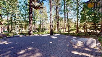 Lodestar #2001 5 Bedroom Home by RedAwning