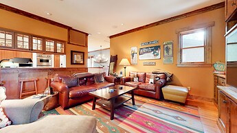 Lodestar #2001 5 Bedroom Home by RedAwning