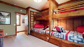 Lodestar #2001 5 Bedroom Home by RedAwning