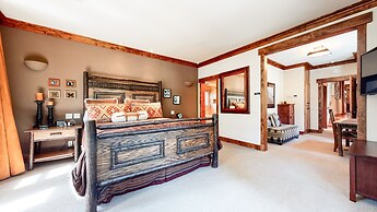 Lodestar #2001 5 Bedroom Home by RedAwning