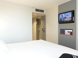 Hôtel Inn Paris Porte de Saint Ouen