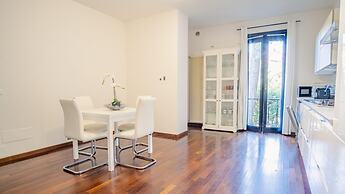 Villa Patrizia Lake View - Italian Homing