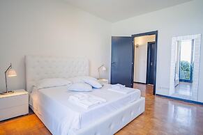 Villa Patrizia Lake View - Italian Homing