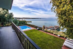 Villa Patrizia Lake View - Italian Homing