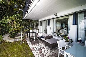 Villa Patrizia Lake View - Italian Homing