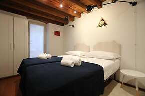 Residenza Corte Carnesali - Italian Homing