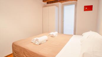 Residenza Corte Carnesali - Italian Homing