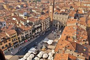 Residenza Corte Carnesali - Italian Homing