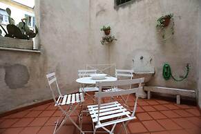 Residenza Corte Carnesali - Italian Homing