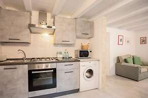 Sr-i754-cman47a1 - Maniace Homes - Federico Apartment