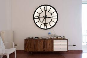 Duomo sea Side Deluxe Apartment