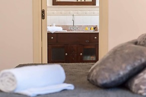 Duomo sea Side Deluxe Apartment