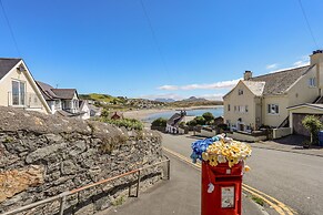 Gwynle - Criccieth