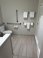 Holiday Inn Express & Suites Henderson South - Boulder City by IHG