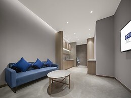 Holiday Inn Express Tengchong Hot Spring by IHG