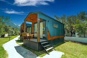 Marimare Beach & Bungalow Hotel