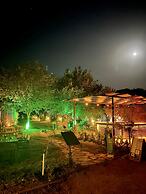 Marimare Beach & Bungalow Hotel