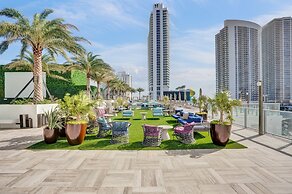 Amazing Apartments at H Beach House