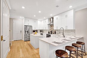 Fabulous 4BR home close to beach