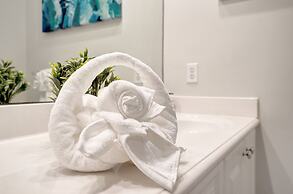 Fabulous 4BR home close to beach