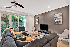 Fabulous 4BR home close to beach