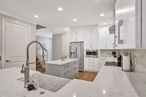 Fabulous 4BR home close to beach