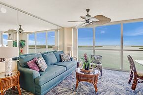 Lovers Key Resort 704