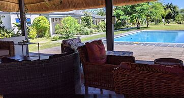 Sunbirds Hotel Cottage