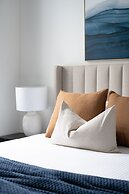 Cinema Suites Apartments by Urban Rest