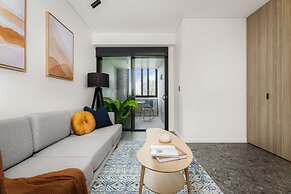 Cinema Suites Apartments by Urban Rest