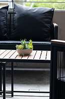 Cinema Suites Apartments by Urban Rest