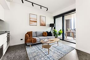Cinema Suites Apartments by Urban Rest