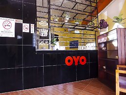 OYO 90516 Hotel Night Queen salak Tinggi