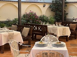 Hotel Bistra & Galina