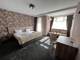 Hotel Bistra & Galina