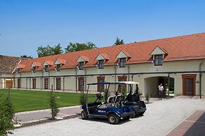 Mokrice Castle Estate