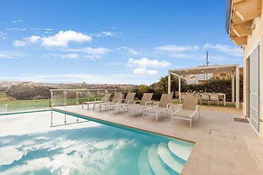 Twilight Gozitan Farmhouse With Pool