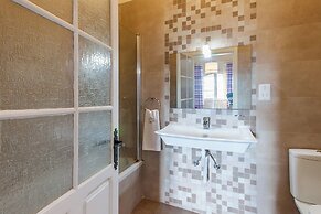 Twilight Gozitan Farmhouse With Pool