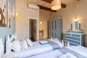 Twilight Gozitan Farmhouse With Pool