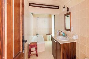Villayana Gozitan Farmhouse with pool