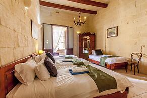 Villayana Gozitan Farmhouse with pool