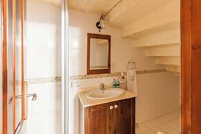 Villayana Gozitan Farmhouse with pool