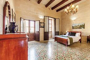 Villayana Gozitan Farmhouse with pool