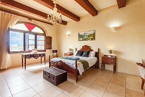 Villayana Gozitan Farmhouse with pool