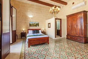 Villayana Gozitan Farmhouse with pool