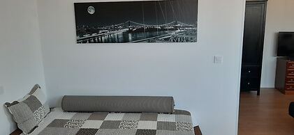 Anjos Apartment - Family Studio Central Lisbon