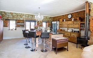 Flitwick Ranch - Old Cheese Factory Room 3