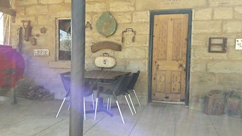 Flitwick Ranch - Old Cheese Factory Room 5