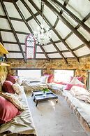 Flitwick Ranch - Bull Stables Room 7