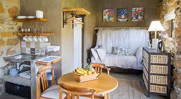 Flitwick Ranch - Bull Stables Room 8